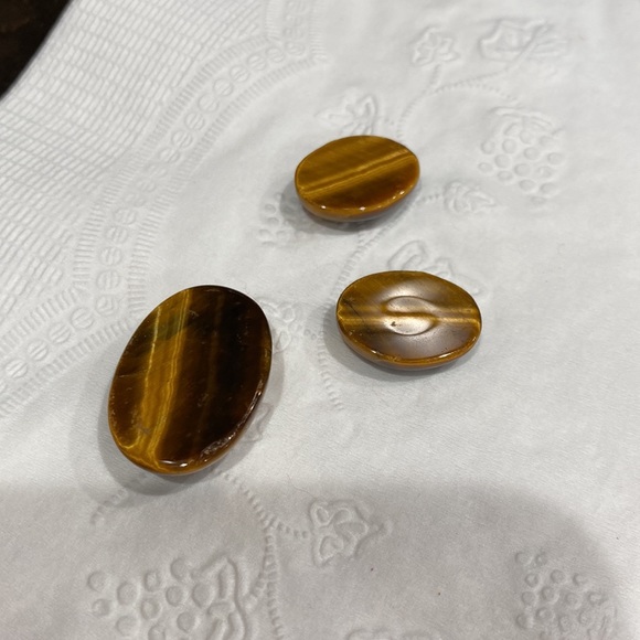 Cat Eye Stones All 3 stones are authentic Perfect for a jeweler or crafter - Picture 4 of 7